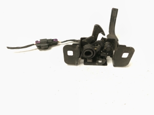Opel Astra K (2015–2021) Hood latch 39085675 - 3