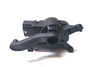 Stellmotor Heizungsklappe - 7L0907511B