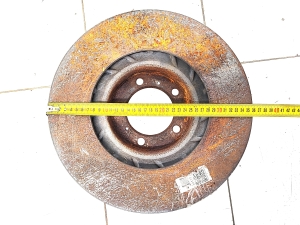 Porsche Taycan 9J1 (2019–2026) Eesmine piduriketas 9J1615301A - 4