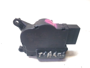 Stellmotor Heizungsklappe - 7L0907511AB