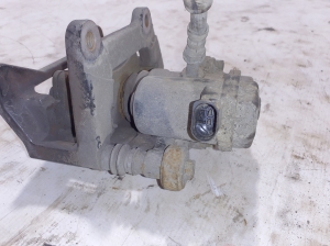 AUDI Q5 (2008–2017) Bremssattel hinten 8K0615404D - 2