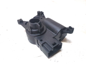 Volkswagen Transporter T5 (2003–2015) Salongi soojenduse klapi mootor 7L0907511AE - 2