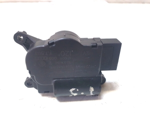 Volkswagen Transporter T5 (2003–2015) Salongi soojenduse klapi mootor 7L0907511AE - 3