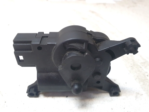 Stellmotor Heizungsklappe - 52411483R00