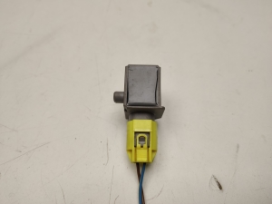 Mercedes Benz E-Class W212 (2009–2015) Airbagsensor A2048201985 - 2