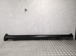 Exterior sill trim - A2536980900
