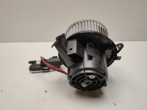 Mercedes Benz E-Class W212 (2009–2015) Salongi puhuri mootor A2128200708 - 4