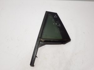 Rear door quarter glass - 7405605