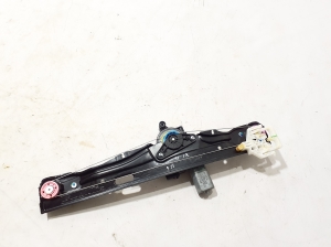 Rear side door window regulator - 7490199
