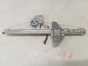 Citroen Berlingo (2008–2018) Front door window regulator 402104B - 2