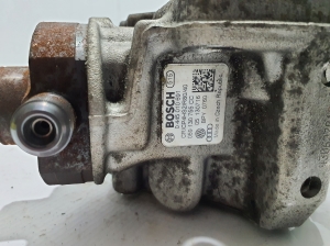 AUDI Q5 (2008–2017) Kütusepump 059130755CC - 4