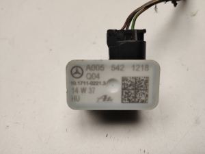 Mercedes Benz E-Class W212 (2009–2015) Turvapadja andur A0055421218 - 5