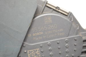 Opel Astra J (2009–2017) Drosselklappe 55565260 - 3