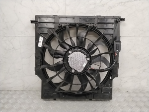 BMW X5 G05 (2018–2026) Dzesēšanas ventilators un tā daļas 8589042 - 4