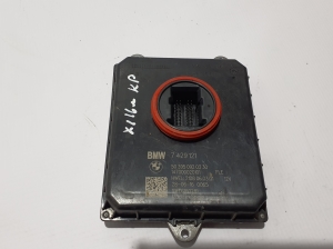 Xenon headlight control unit - 7429121