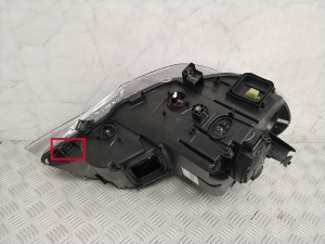 BMW X5 E70 (2006–2013) Headlight 7221895 - 5