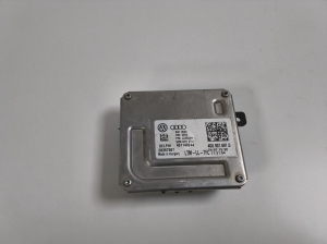 Boîtier de commande pour phares au xénon - 401140244
