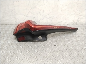 VOLVO V90 (2016–2026) Rear corner light 32337133 - 9