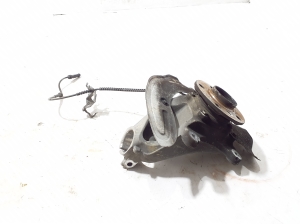 BMW X1 F48 (2015–2022) Front wheel hub 6876851 - 2