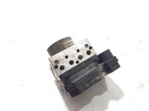 NISSAN X-Trail T30 (2001–2007) ABS bloks 47660EQ041 - 3
