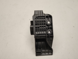 Mercedes Benz E-Class W212 (2009–2015) Gaasipedaal A2043000182 - 3