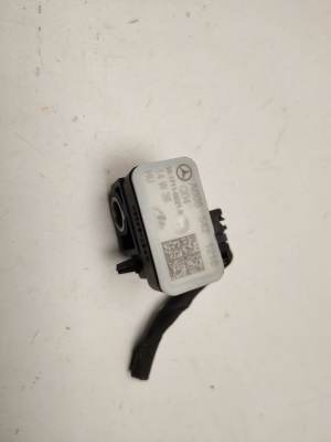 Mercedes Benz E-Class W212 (2009–2015) Turvapadja andur A0055421218 - 2