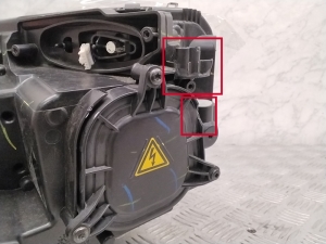 AUDI Q5 (2017–2026) Esituli 80A941006 - 3