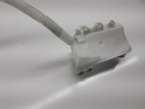 Volkswagen ID.3 C (2019–2026) Front washer fluid reservoir 1EA955448A - 3