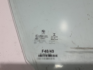 BMW X1 F48 (2015–2022) Priekšējo durvju stikls 7349496 - 2
