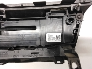 BMW 2 SERIES (F46) (2015–2026) Autoraadio lüliti 9371455 - 4