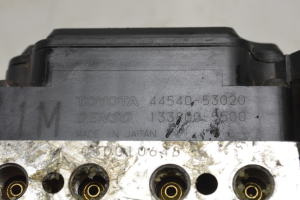 LEXUS IS (1999–2005) ABS plokk 4454053020 - 6