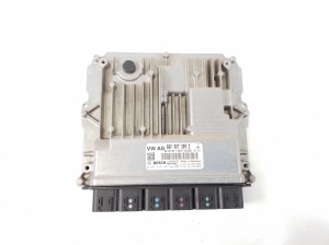 Engine control unit - 06M907309E