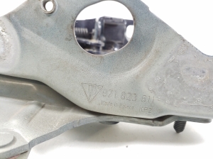 Porsche Panamera 971 (2016–2026) Hood hinge 971823295 - 3