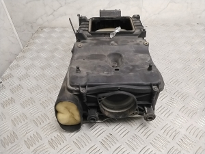 Mercedes Benz SLK-Class 172 (2011–2026) Luftfiltergehäuse A6510940320 - 2
