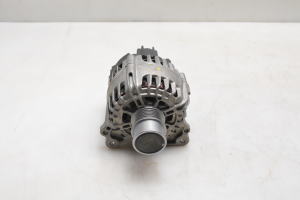 Lichtmaschine - 04E903015