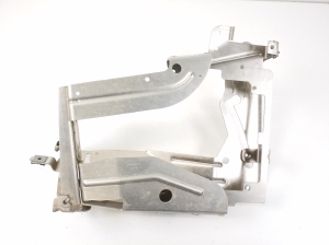 Porsche Panamera 971 (2016–2026) Engine control unit bracket 971906204A - 2