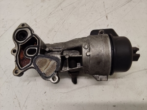 Oil filter housing - V758311180