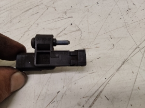 Kurbelwellensensor - V756175380