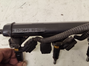 Citroen Berlingo (2008–2018) Injektor Einspritzdüse 757564580 - 5