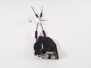 LEXUS CT 200h ZWA10 (2010–2017) Rear side door lock 6906033131 - 2