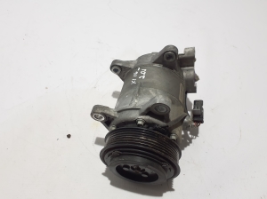 BMW X1 F48 (2015–2022) A/C compressor 6826879 - 2