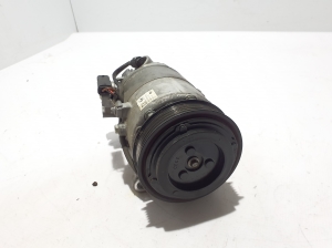 A/C compressor - 6826879