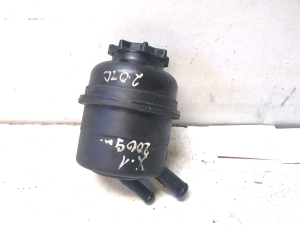 Power steering pump reservoir - 32416768094