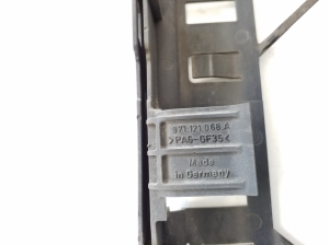 Porsche Panamera 971 (2016–2026) Schlossträger und seine Teile (Frontmaske) 971121068A - 2