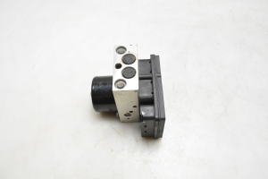 Mercedes Benz C-Class 203 (2000–2007) ABS unit A0365454032 - 2