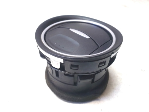 Dashboard air vent grilles - 6M21U018B09