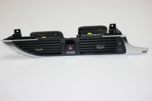 Dashboard air vent grilles - 4G2820951