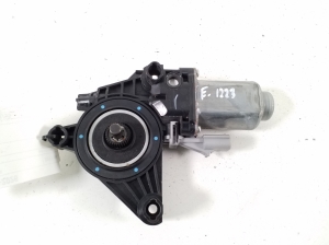Chrysler Pacifica (2016–2026) Hinterer Seitentür-Fensterhebermotor 3043242C - 2