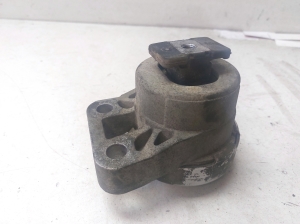 Ford Mondeo IV (2007–2015) Motora spilvens - 4