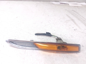 Seitenblinker Kotflügel vorne - 7S7113K354BF